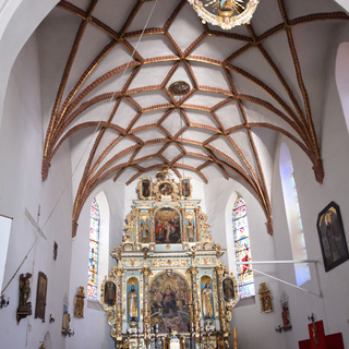 Szadek, kościół parafialny